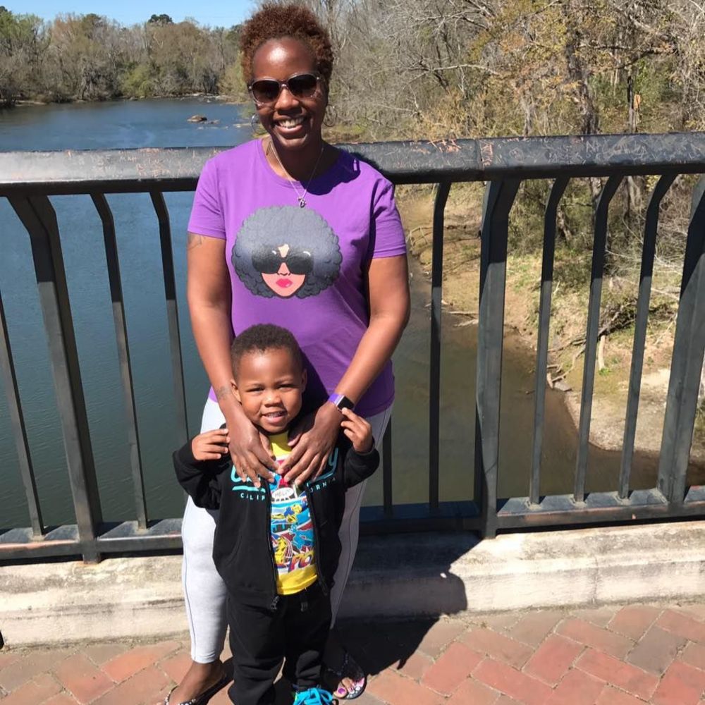 Meet your Posher, Tiffany