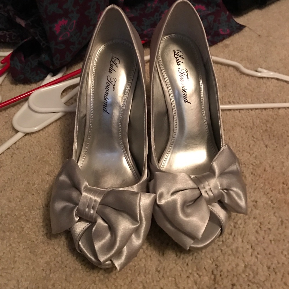 White High heels