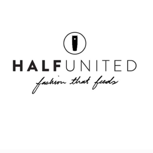 💥HOST PICK💥 Giving Back is the New Black - Picture 6 of 8