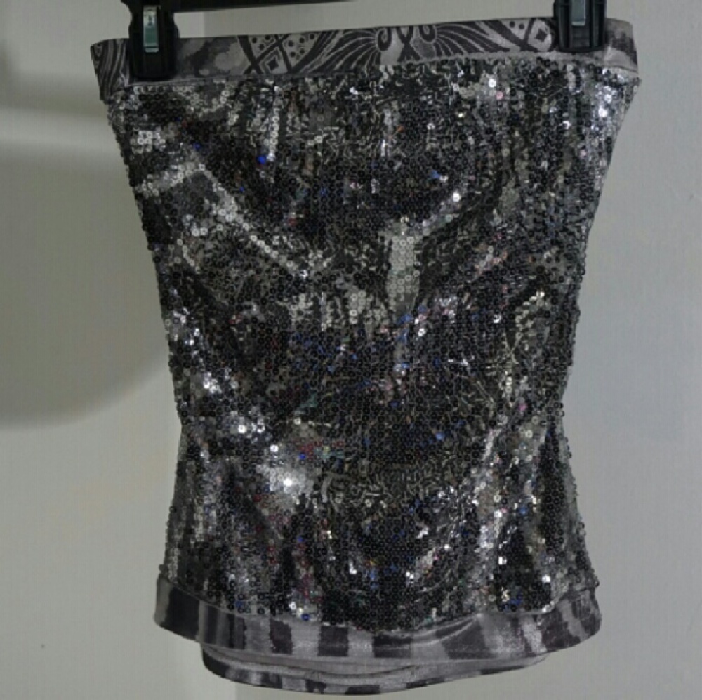 Strapless Top