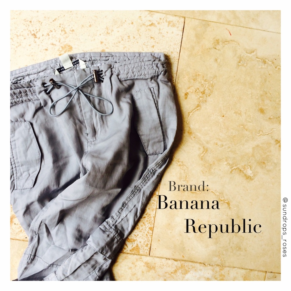 Banana Republic | Silver jogger style pants