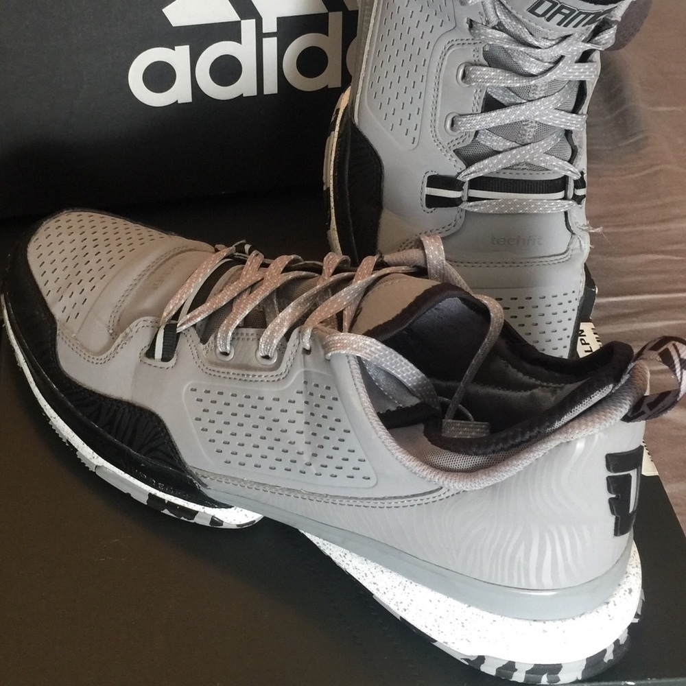 Damian Lillard Basketbsll Shoes