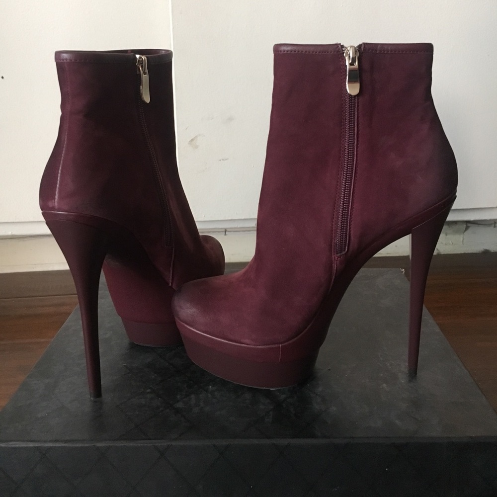 Chinese Laundry Elise R-Classique