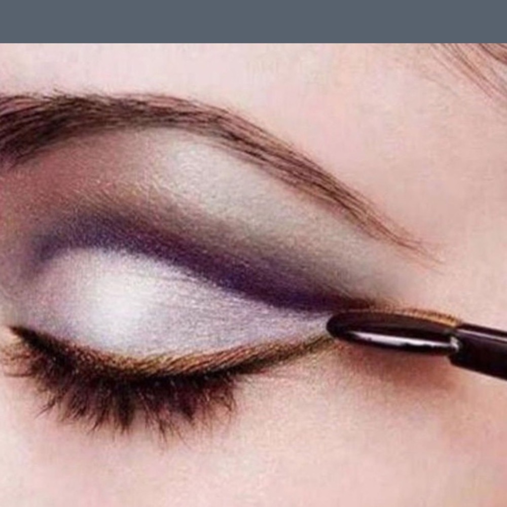 10 Piece Oval Makeup Brush Set - Picture 7 of 7