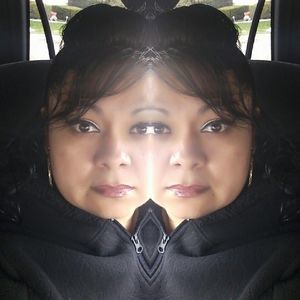 Meet your Posher, Heli barron