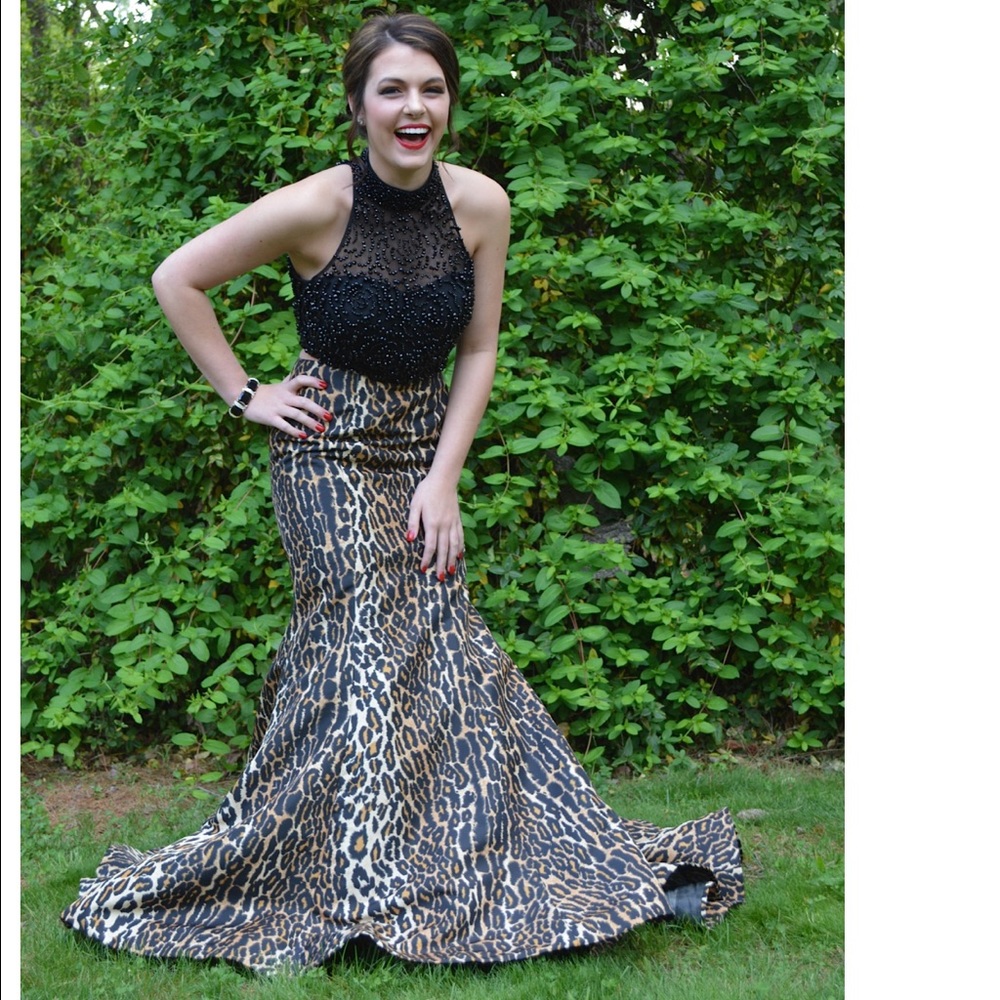 Sherri Hill Prom Dress