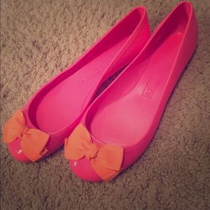 Cute J. Crew pink and orange jelly rain flats