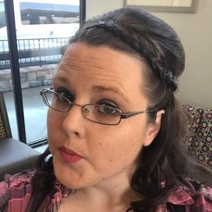 Meet your Posher, Cassy