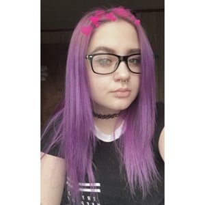 Meet your Posher, Ava