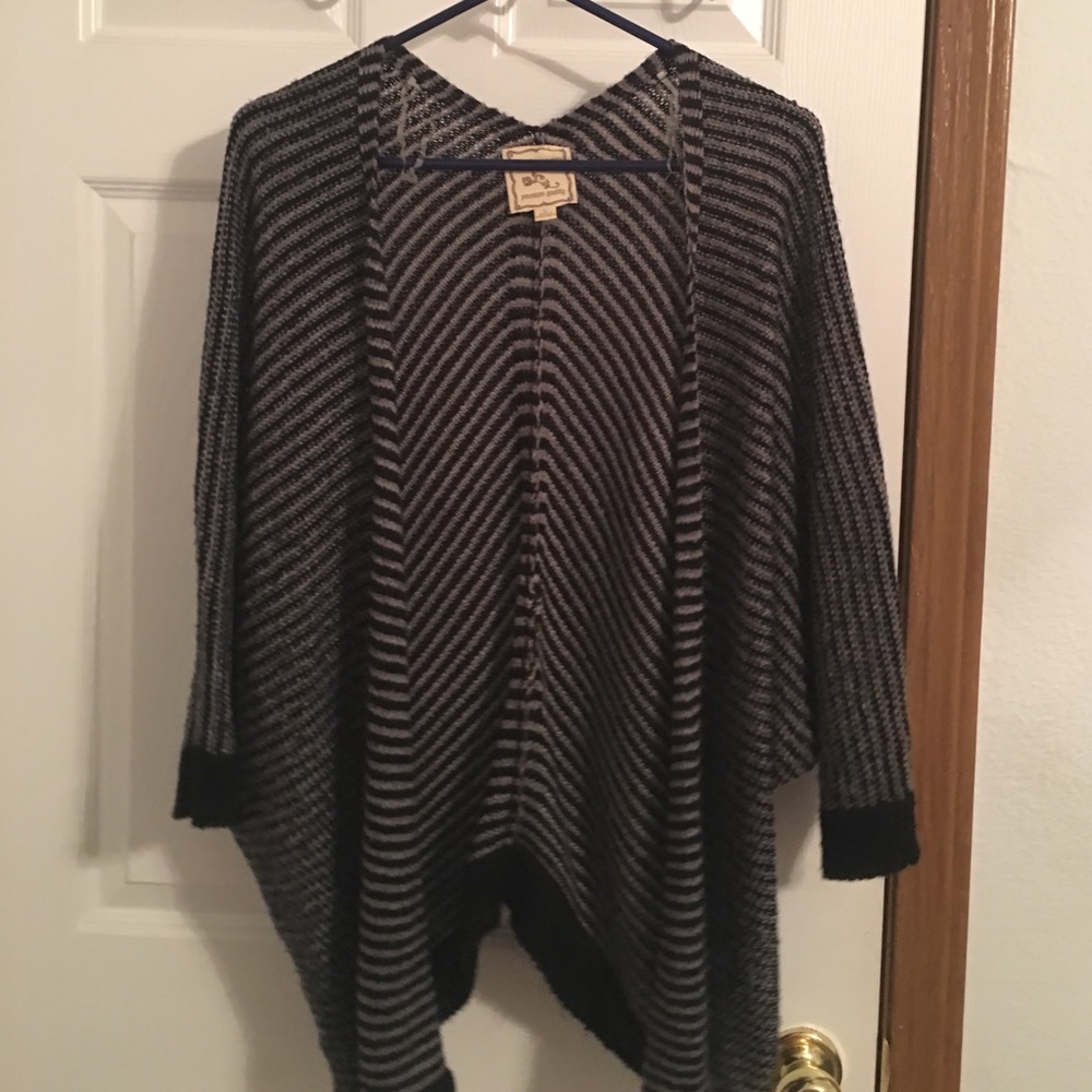 Cardigan - Picture 2 of 2