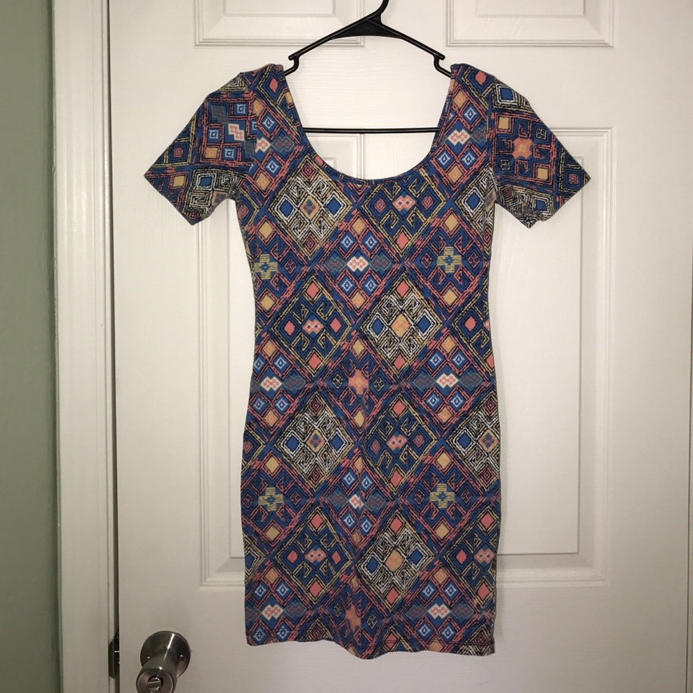 Forever 21 Patterned Body Con Dress
