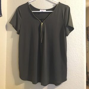 Army green short sleeve causal tee