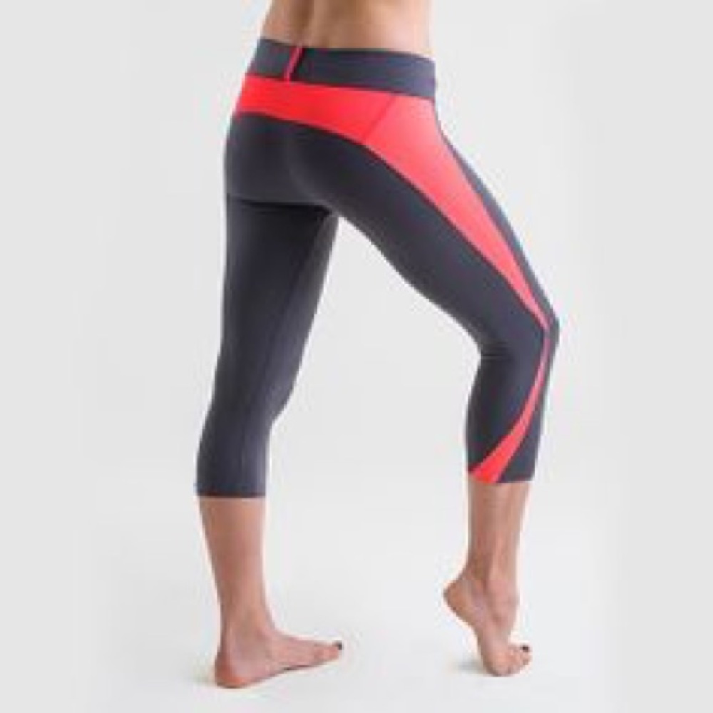 15love grey and orange Capri legging