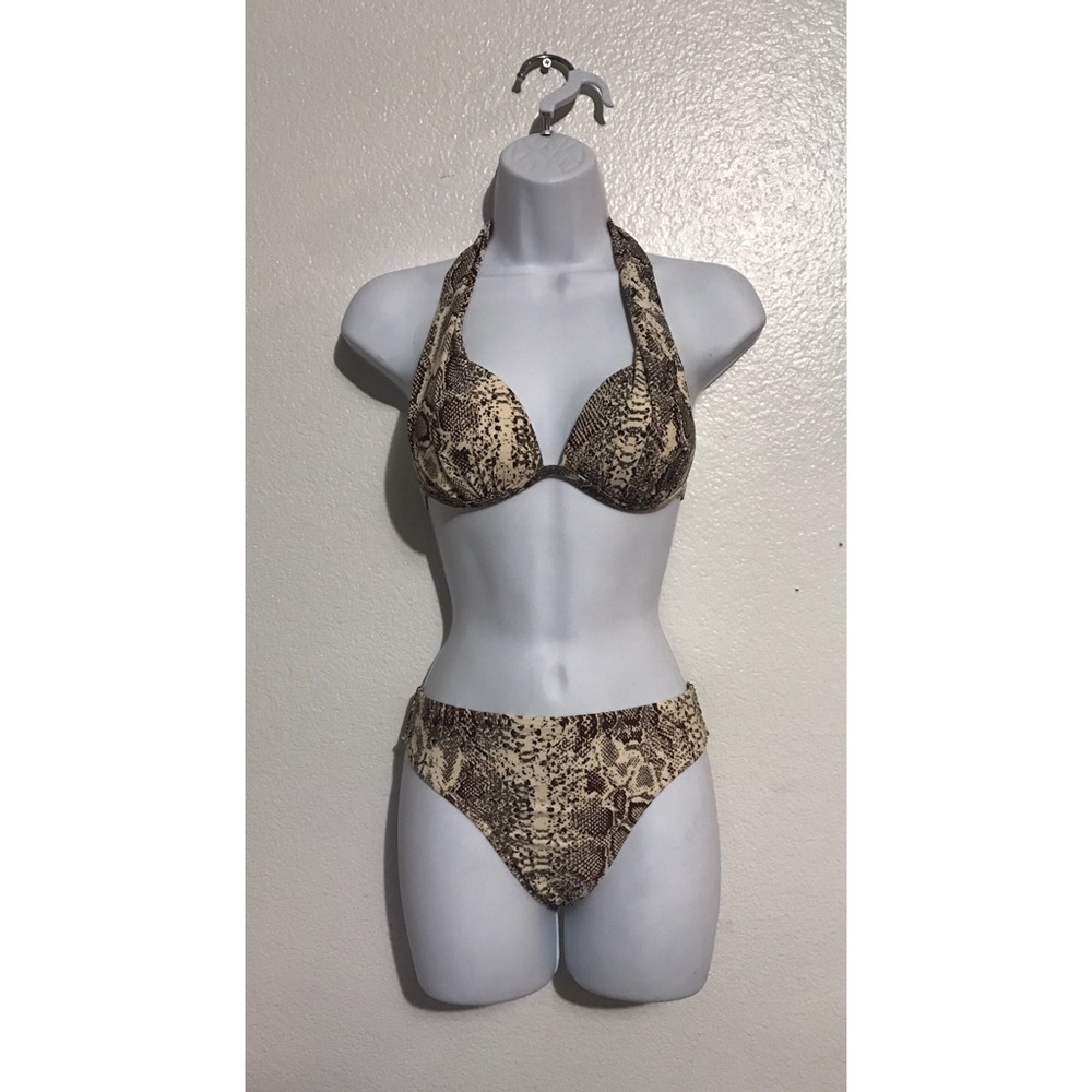 PRICE DROP‼️Sample Sale‼️ 2 pc swimsuit