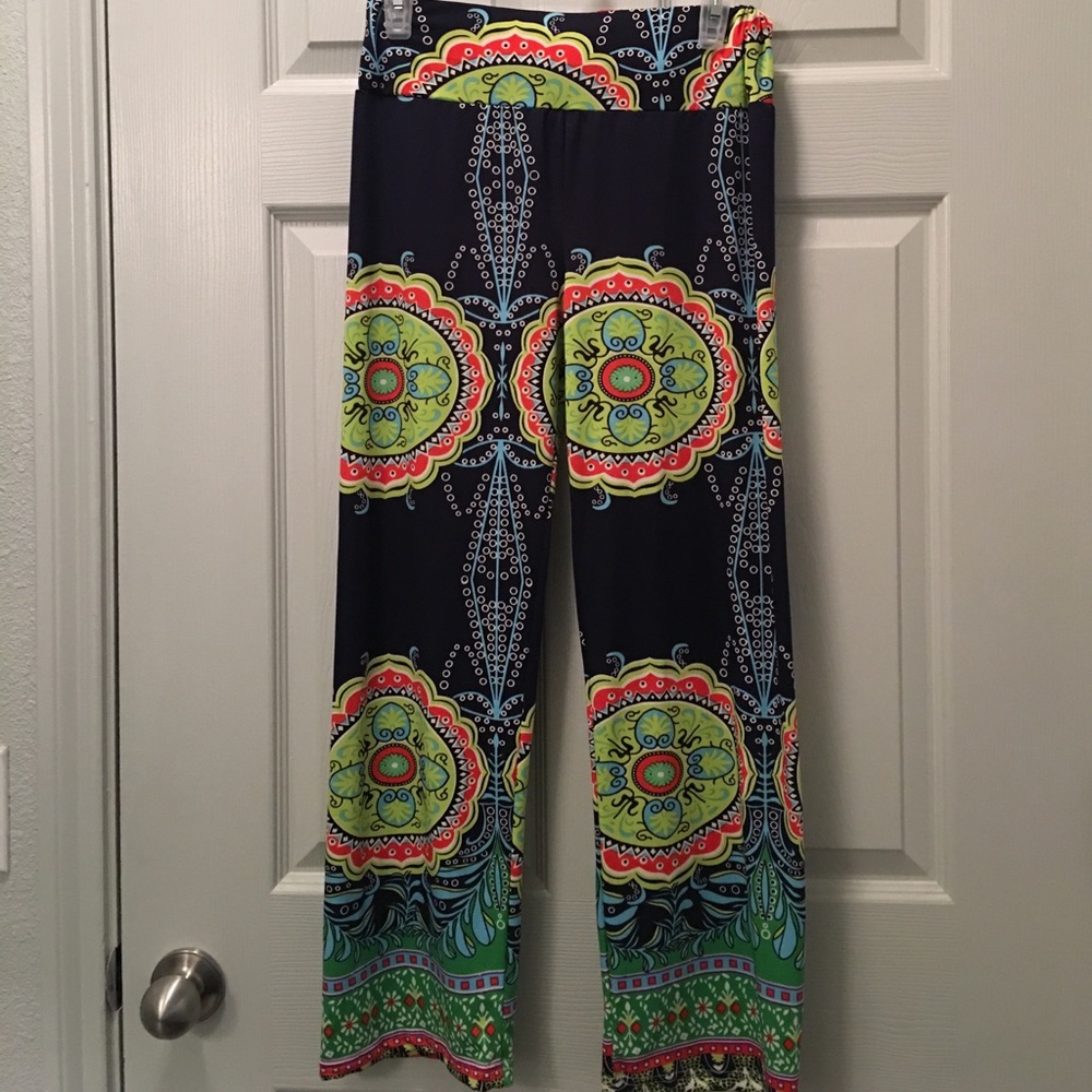 Light weight, fashion forward pants