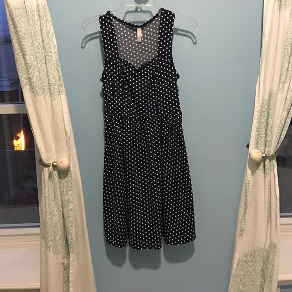 Dress - Picture 1 of 2