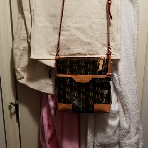 Dooney and Bourke Gretta North/South Crossbody - Picture 4 of 6