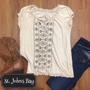 Cream Blouse w/ Short Sleeves