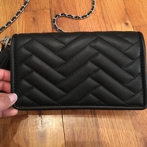 PRICE ⬇️ Zara Woven Crossbody bag