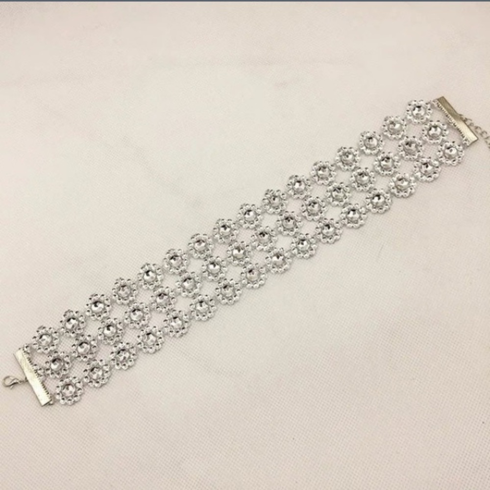 LAST🔹Bling Choker - Picture 2 of 3