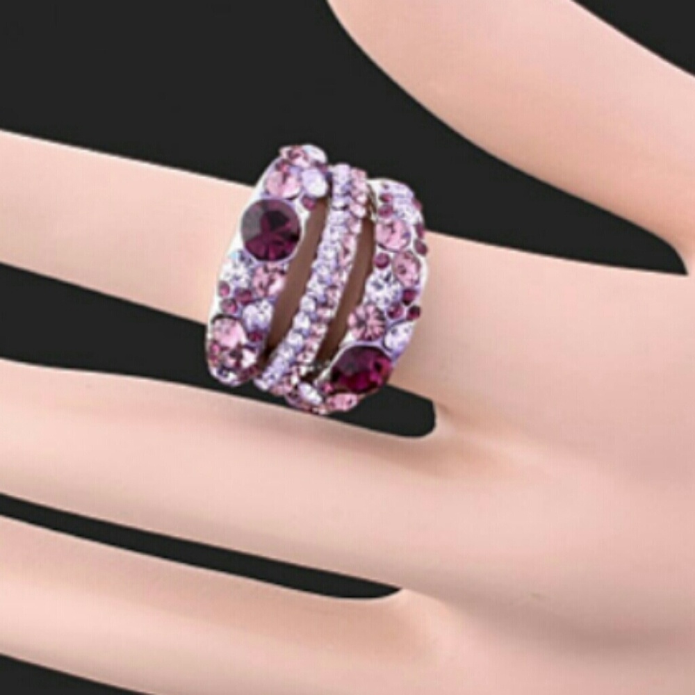 Beautiful Statement Ring - Picture 5 of 6