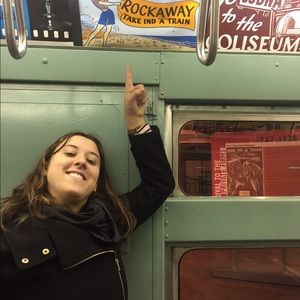 Meet your Posher, Steph