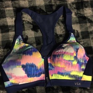 NWOT Victoria's Secret Sports Bra