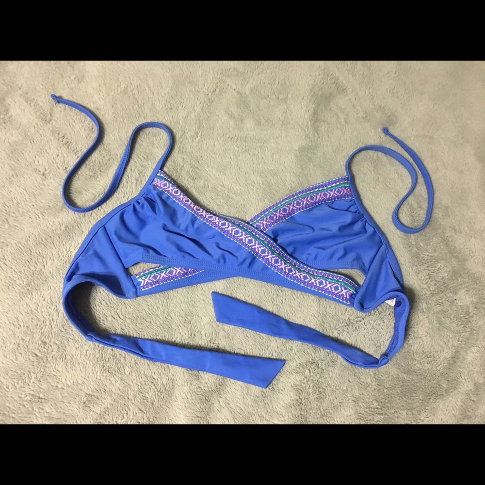 Bikini top!