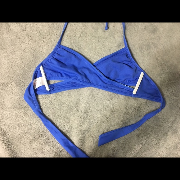 Bikini top! - Picture 2 of 3