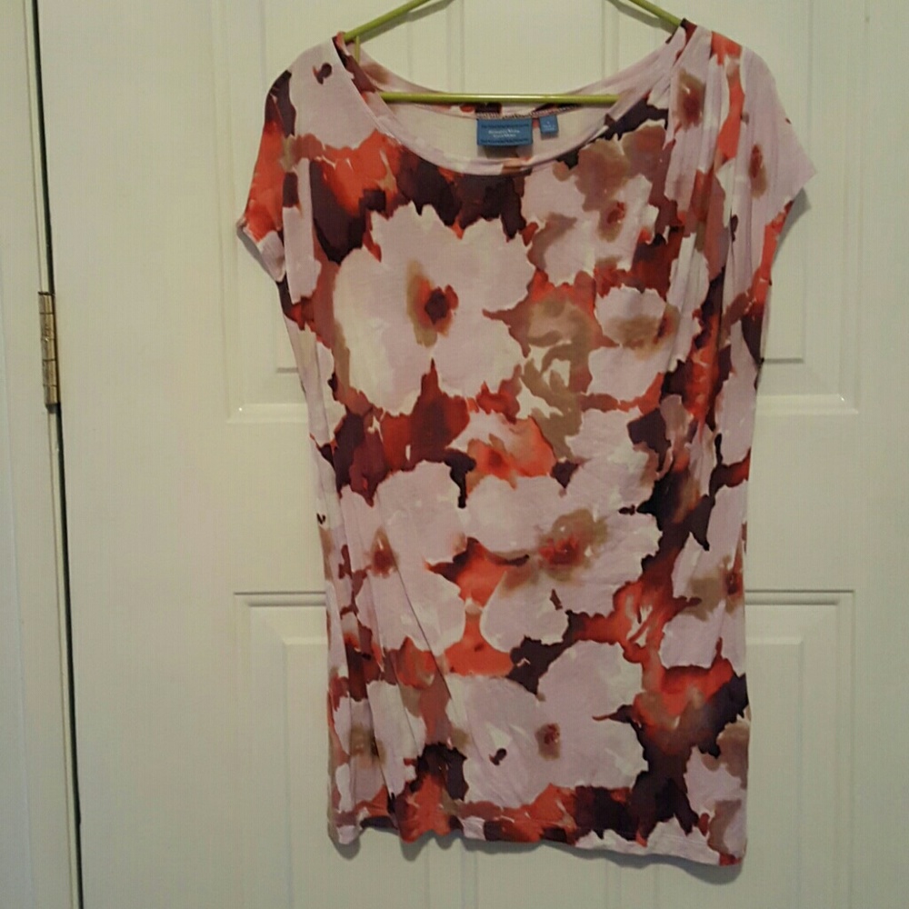 Vera Wang cap sleeve top