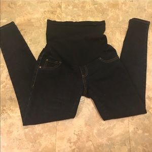 Maternity skinny jeans