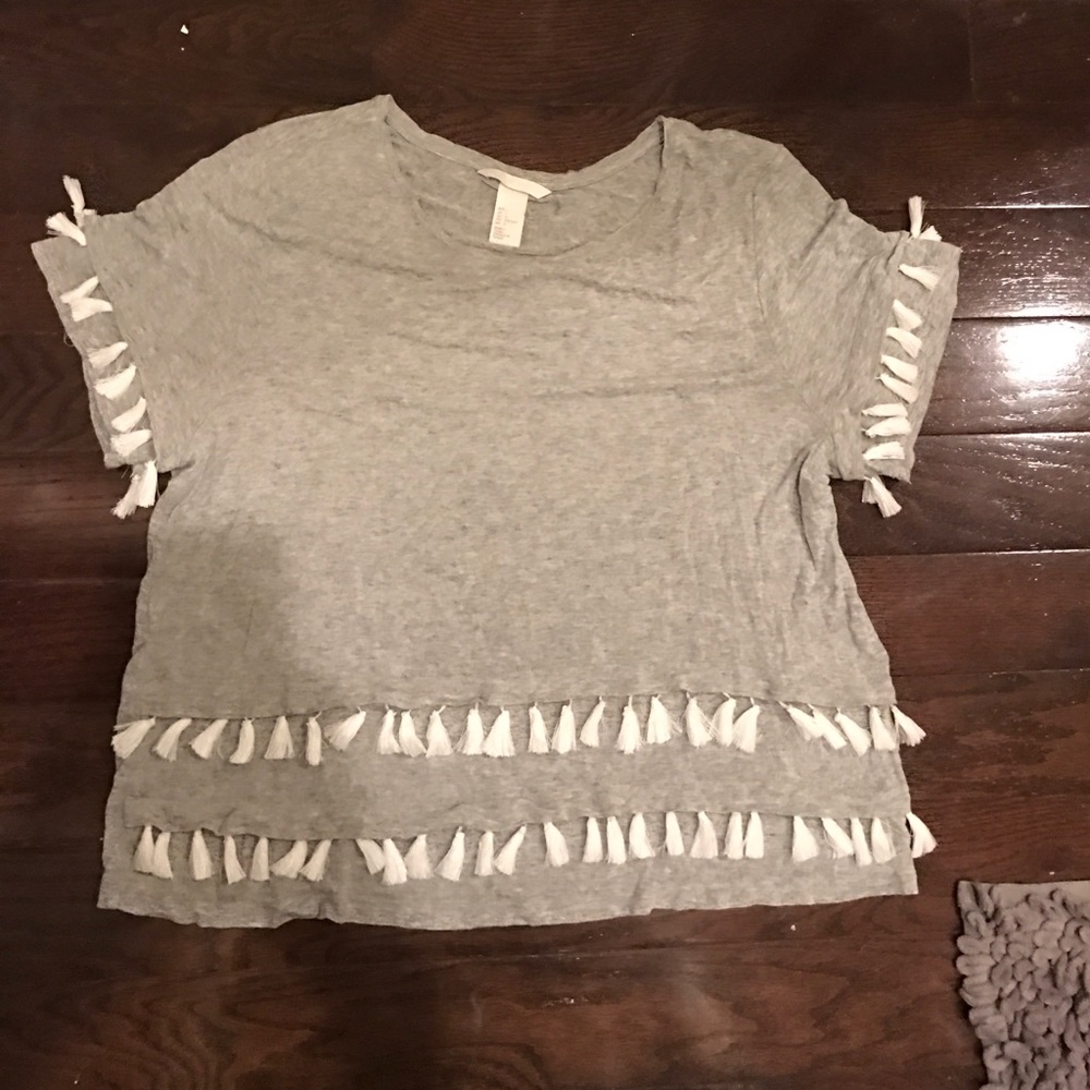Gray tassel shirt