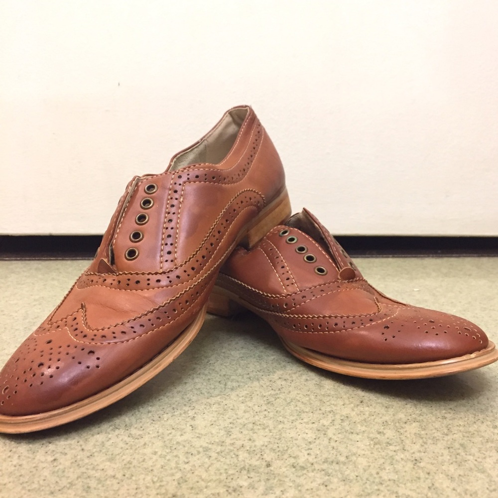 Cute and comfy brown oxfords