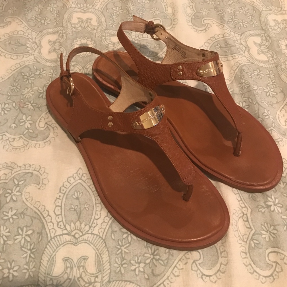 Michael Kors brown sandal size 8