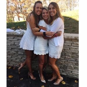 Meet your Posher, Nicole