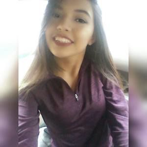 Meet your Posher, Danyelle