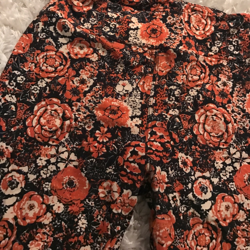 Leggings - Picture 2 of 3