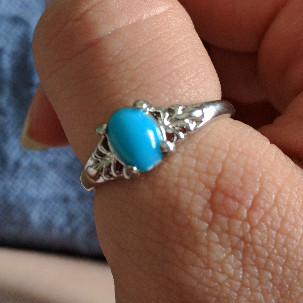 NWOT 💍 Turquoise Beaded Ring