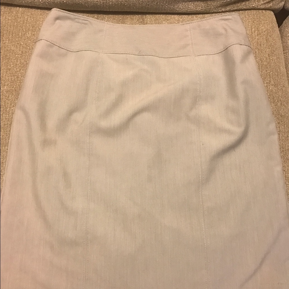 Size 12 Worthington pencil skirt in grey