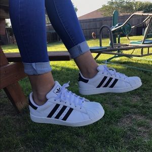 Adidas superstar