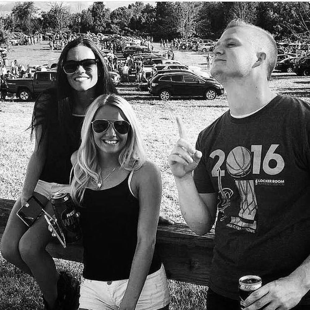 Meet your Posher, Marissa