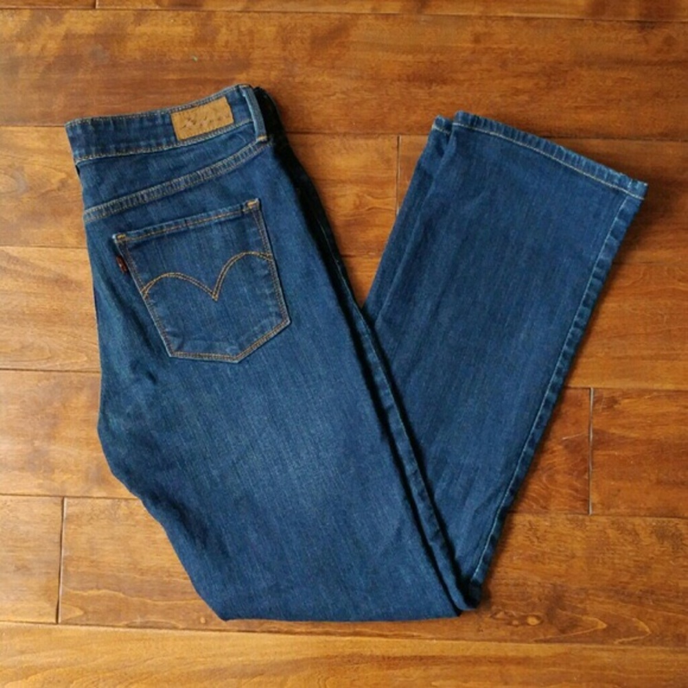 Demi curve classic skinny leg red tab