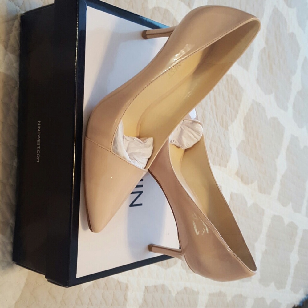 Nude Nine West heels