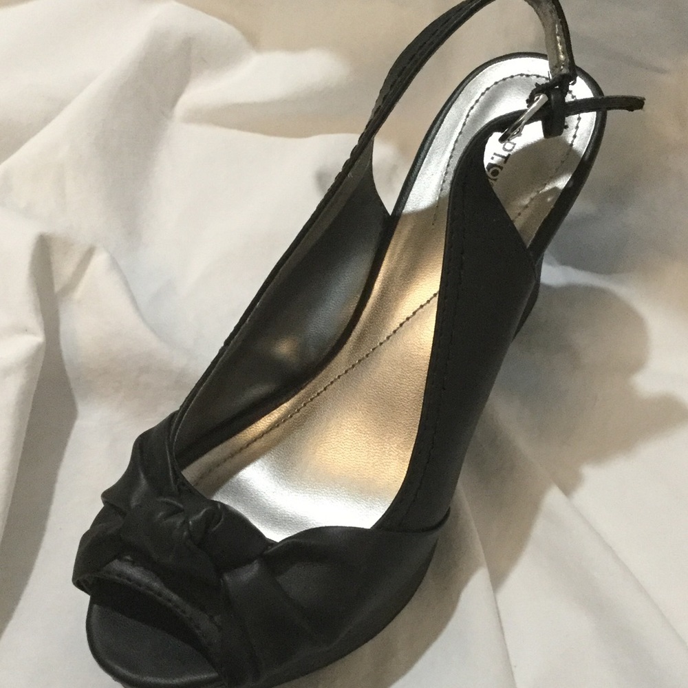 Black Sling-Back Wedges