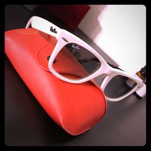 🕶🚫SOLD🚫 Authentic White Ray Ban Sunglasses 🕶
