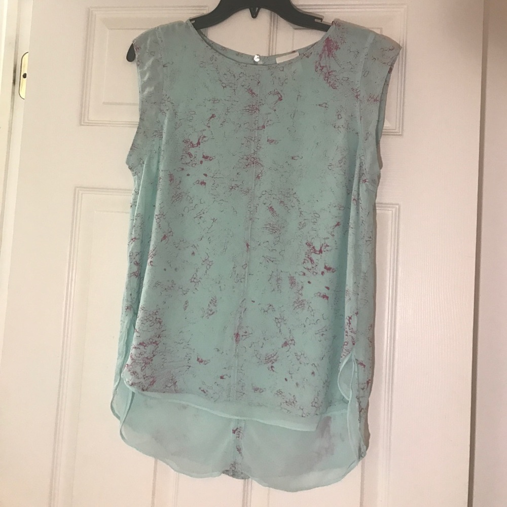 💯 Silk Blue and Purple Top!