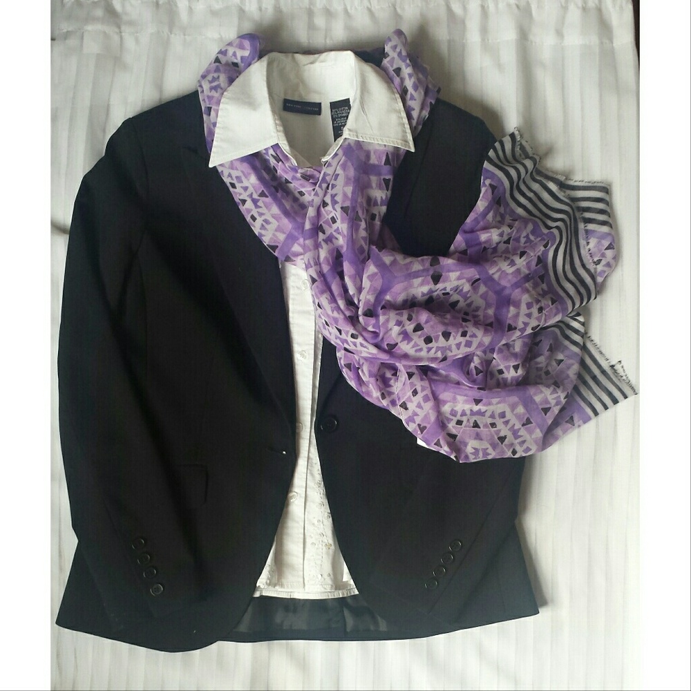 Woman's blazer New York & Company