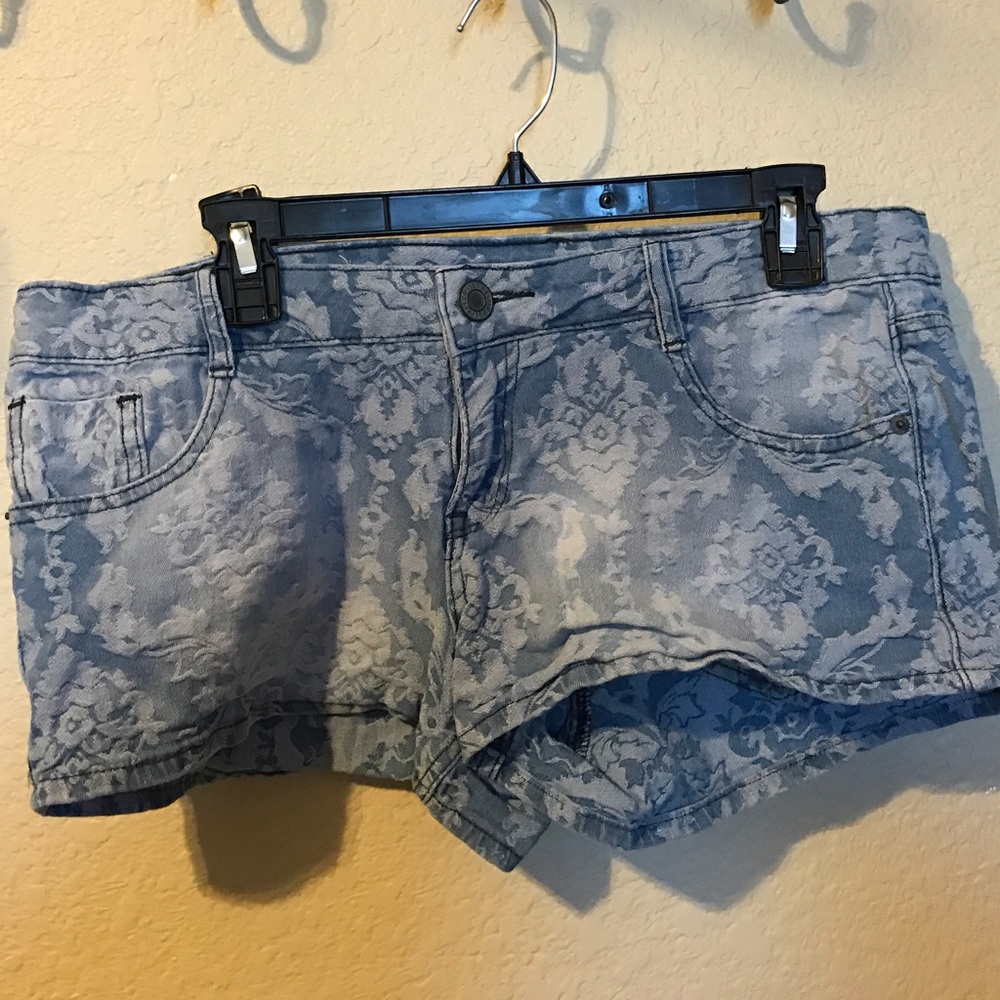 Mossimo floral jean shorts