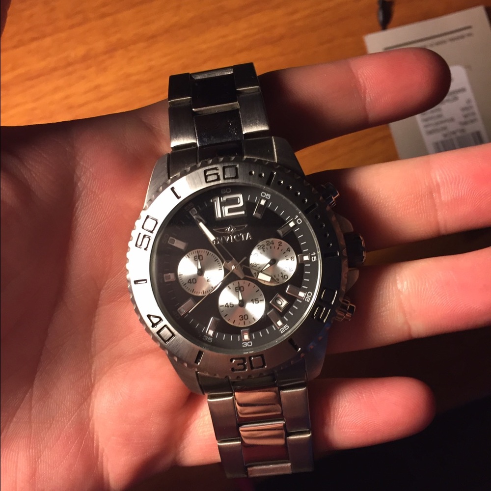 SPRING CLEANING CLEAR-OUT! INVICTA WATCH
