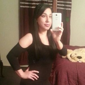 Meet your Posher, Monica